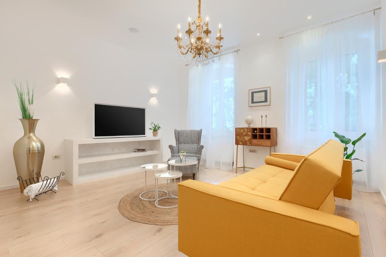 Calafati Apartment With Free Private Parking Rijeka Exterior foto